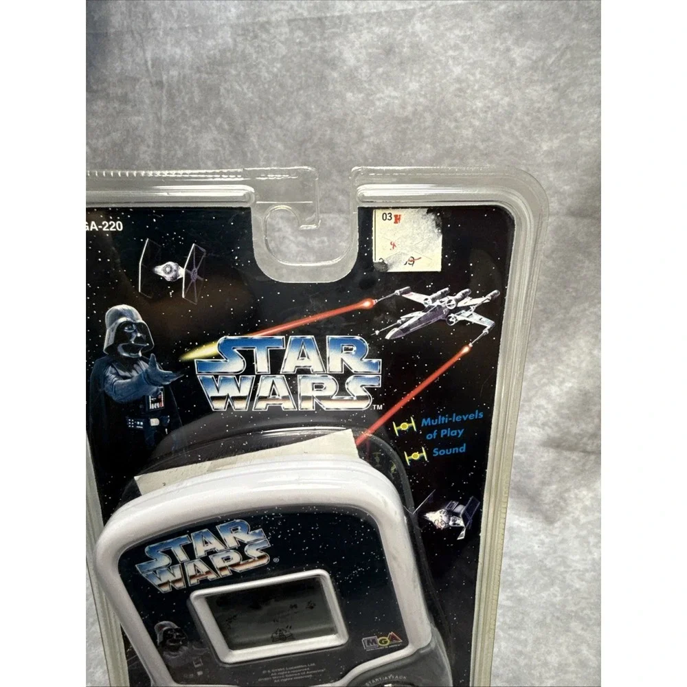 Vintage Star Wars Return Of The Jedi 1995 MGA LCD Handheld Electronic Game New